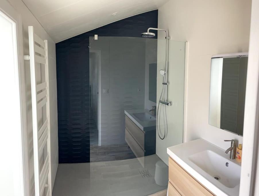 Maison Totalement Renovee 3 Chambres Au Coeur Du Village Lézardrieux Kültér fotó